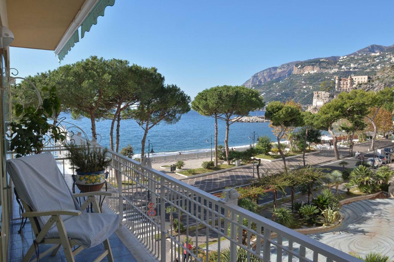 Hotel Pensione Reale Maiori Luaran gambar