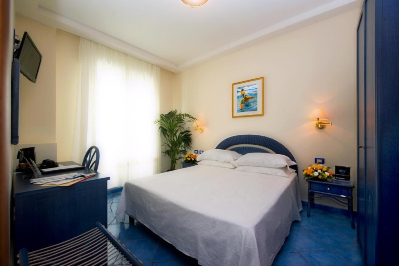 Hotel Pensione Reale Maiori Bilik gambar